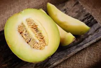 Can Dogs Eat Honeydew - Benefits & Potential Risks