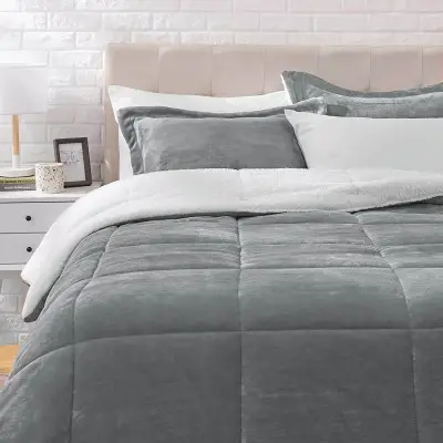 Amazon Basics Ultra-Soft Micromink Sherpa Comforter