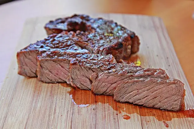 cut steak