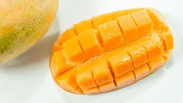 full sliced mango