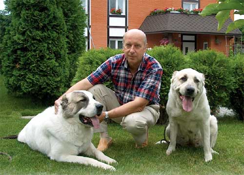 Georgiy Onishchenko with his dogs