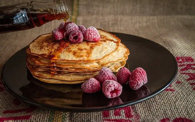 panqueques con frambuesas