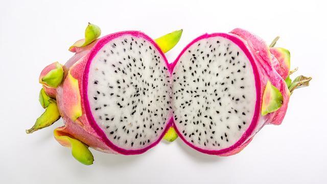 sliced dragon fruit