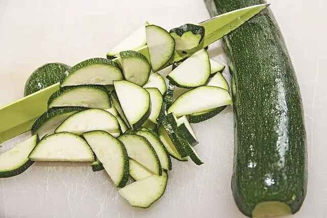 zucchini sliced fresh